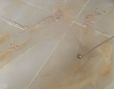 桐庐瓷砖空鼓维修公司分享粘合剂选择不当在瓷砖铺贴过程中可能导致以下问题